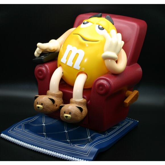 M&M's L-Z-Boy Recliner Candy Dispenser Limited Edition Collectible No Candy - Picture 4 of 14